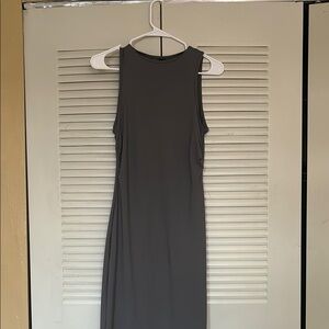 Elegant Gray Sleeveless Dress